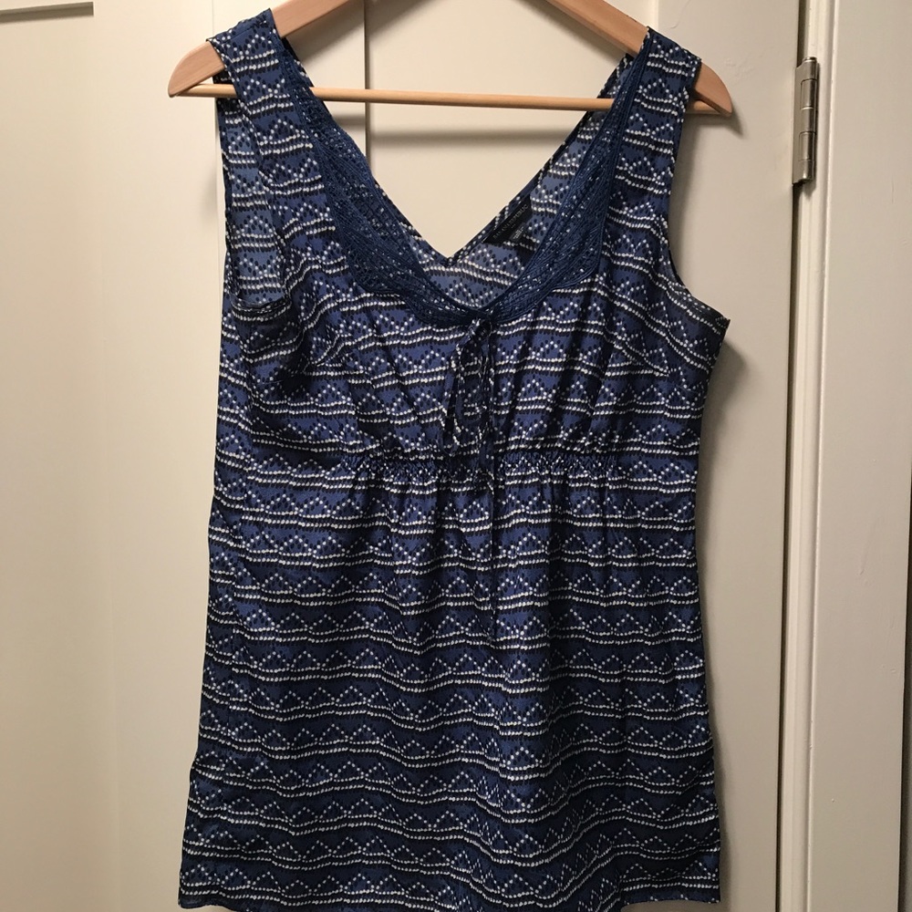 Banana Republic Sleeveless Top w/ Neckline Detail